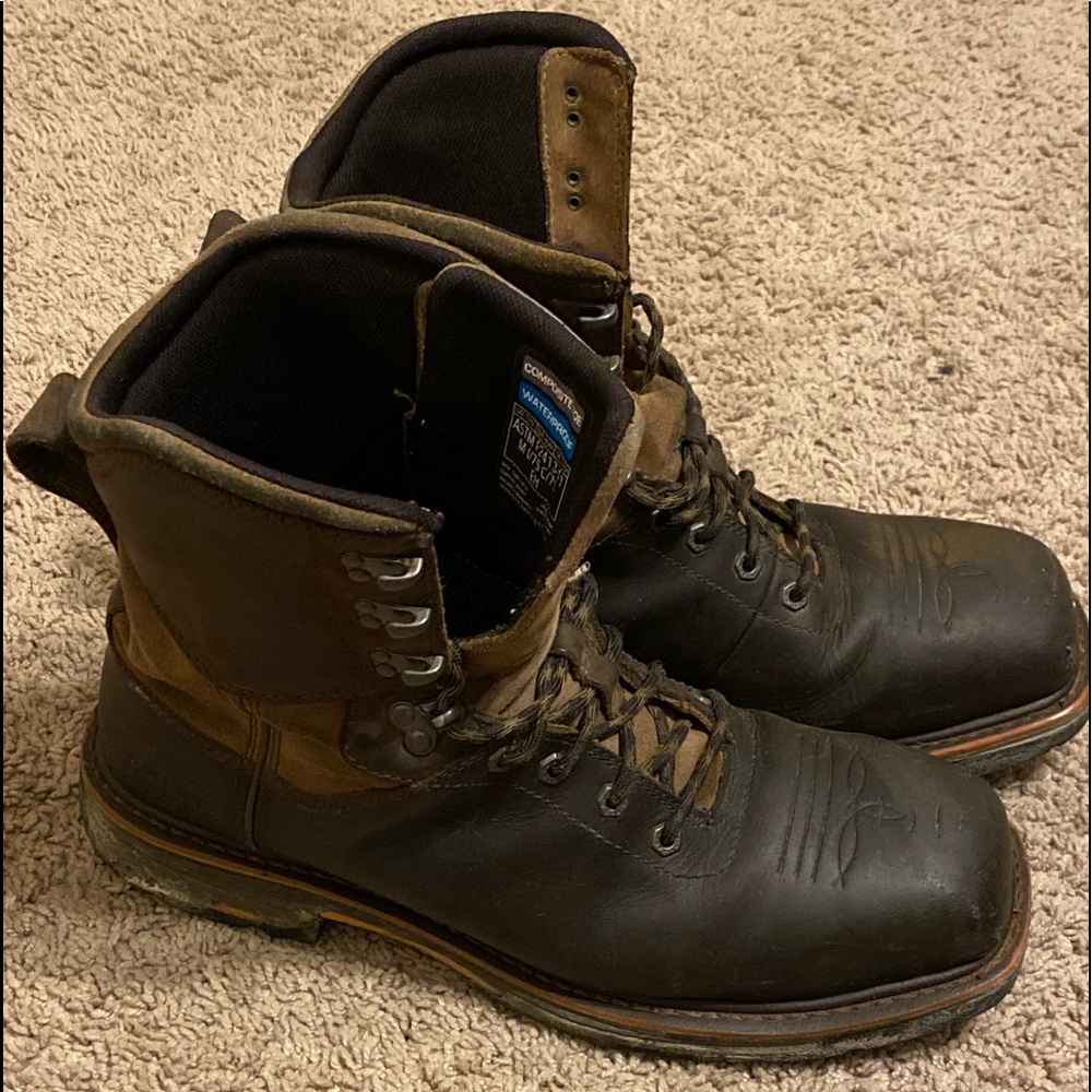 Steel toe work boots